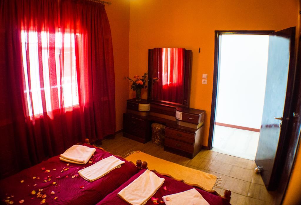 Agathi Beach House Agios Gordios  Pokój zdjęcie